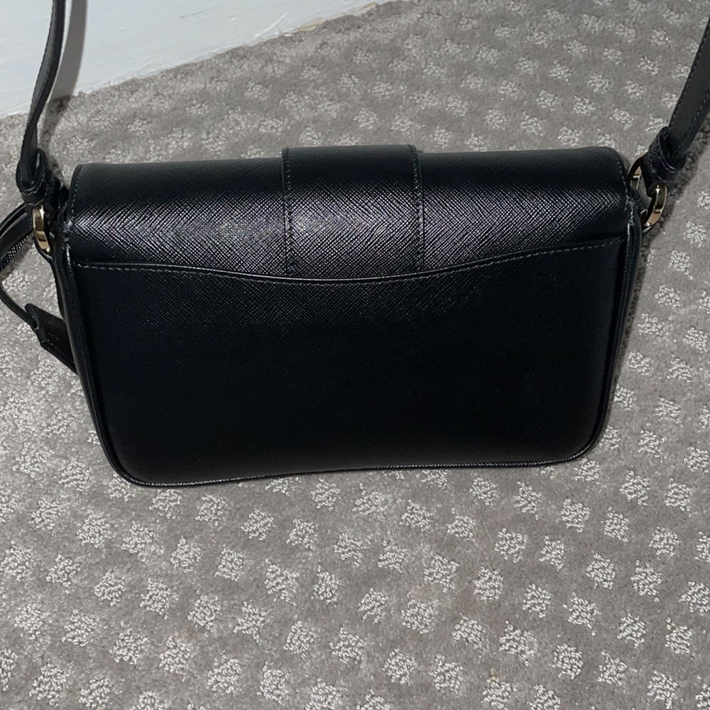 Prada Pattina - Picture 4 of 4